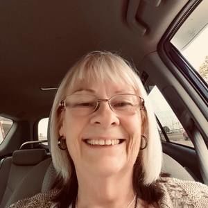 Meet your Posher, Connie